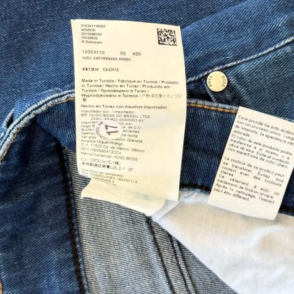 Hugo Boss Delaware Men's Slim Fit Mid Wash Jeans Size 30 - Picture 6 of 7